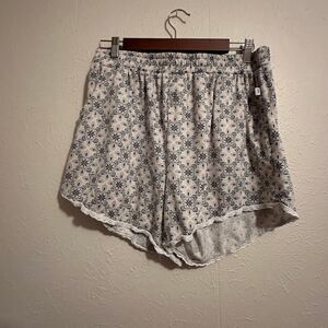 Echo Woman's Sleep Shorts Size Large Paisley Art Lounge Comfy Pajama PJ Relax